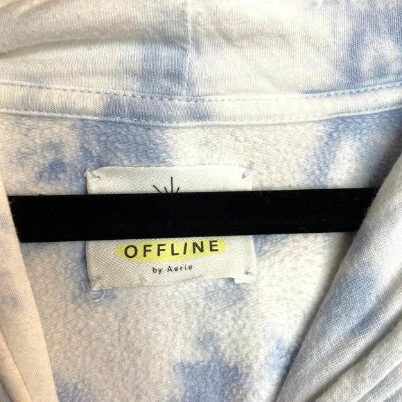 Offline by Aerie Women’s Fleece Cloud Tie Dye Crop Hoodie in Blue/White Size S - Picture 11 of 13